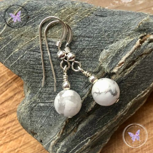 Classical Howlite Silver Earrings